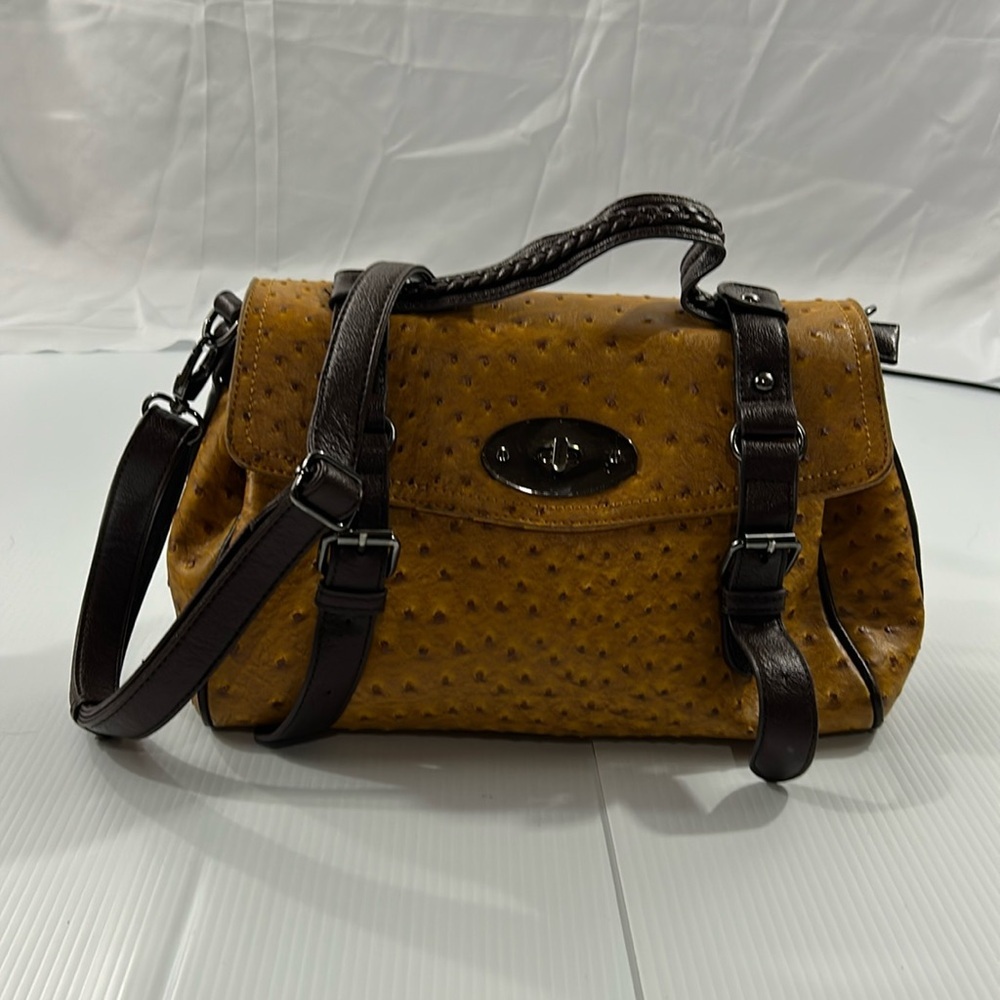 72.‎ Women’s Brown Textured Leather Shoulder Bag